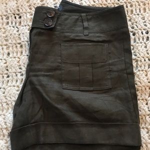 Cuffed safari shorts!